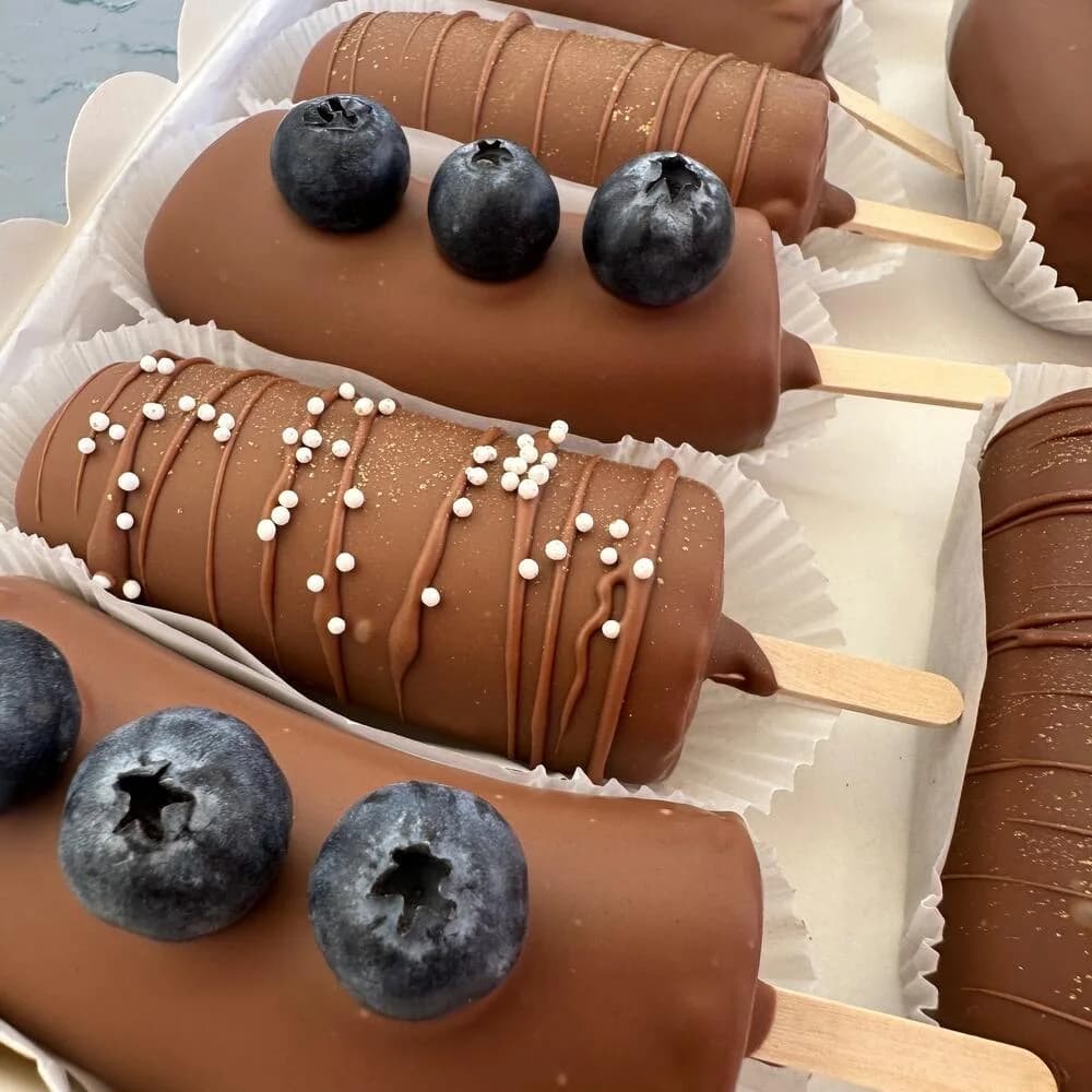 Набор из 8 порций банана в бельгийском шоколаде «Вкусный» - клубника в шоколаде 9 штук в Краснодаре, фото 3