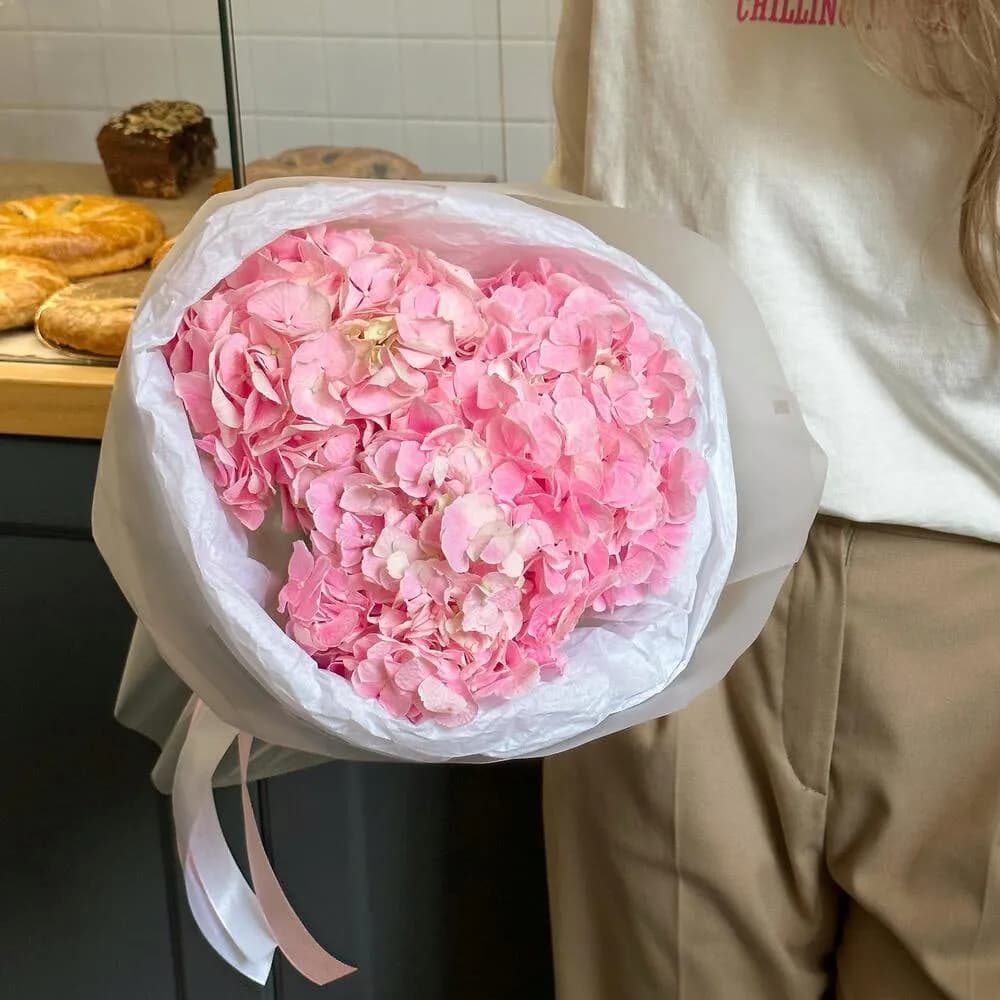 Монобукет из гортензий – нежные пастельные соцветия с доставкой